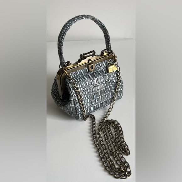 Fabulous NWT Jeanne Lottie ‘Croc’ Handbag With Detachable Chain Strap. - Picture 6 of 9